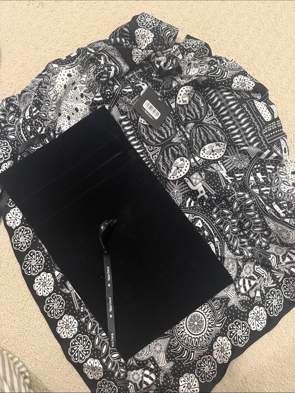 Pineda Covalin Black & White Paisley Wrap Scarf
